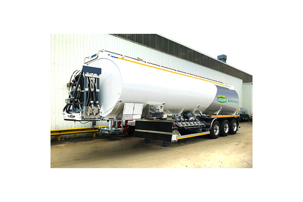 Liquip-Victoria-Fuel-Tanker-Rentals-Triaxle-Tieman-Fuel-Shifter-39600L.jpg